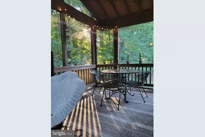 10104 Scout Drive, Fairfax, VA 22030 - Photo 17