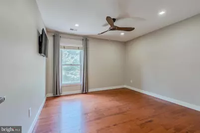 10449 Breckinridge Lane, Fairfax, VA 22030 - Photo 27