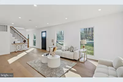 10704 Howerton Avenue, Fairfax, VA 22030 - Photo 15