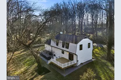 10704 Howerton Avenue, Fairfax, VA 22030 - Photo 3