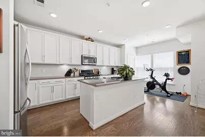 10723 Viognier Terrace, Fairfax, VA 22030 - Photo 15