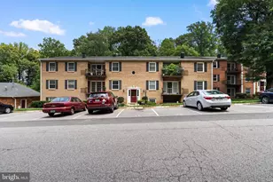 3901 Lyndhurst Dr, Fairfax, VA 22031 - Photo 1