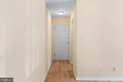 3901 Lyndhurst Drive #201, Fairfax, VA 22031 - Photo 7