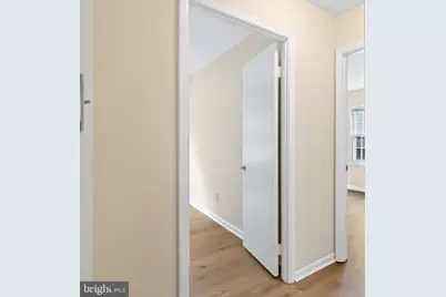 3901 Lyndhurst Drive #201, Fairfax, VA 22031 - Photo 19