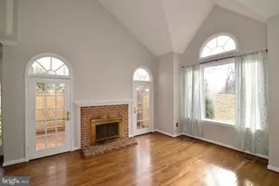 10200 Aspen Willow Dr, Fairfax, VA 22032 - Photo 19