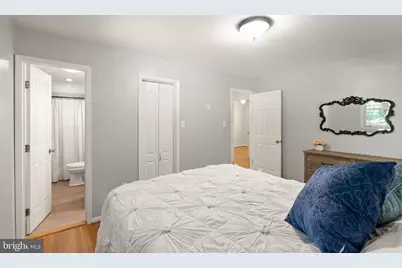 3231 Fair Woods Parkway, Fairfax, VA 22030 - Photo 29