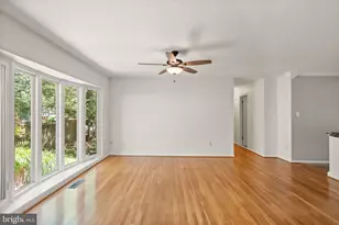 3231 Fair Woods Pkwy, Fairfax, VA 22030 - Photo 13