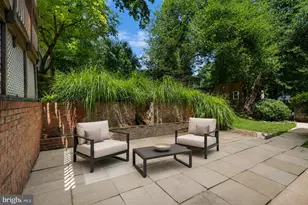 3231 Fair Woods Pkwy, Fairfax, VA 22030 - Photo 41