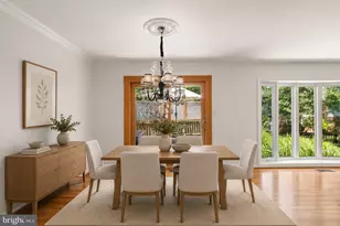 3231 Fair Woods Pkwy, Fairfax, VA 22030 - Photo 17
