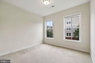 3961 Norton Pl, Fairfax, VA 22030 - Photo 33