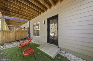 3544 Sutton Hts Cir, Fairfax, VA 22031 - Photo 55