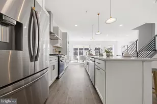 3544 Sutton Hts Cir, Fairfax, VA 22031 - Photo 13