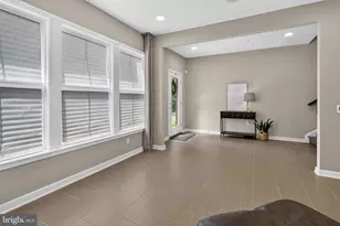 3957 Oak St, Fairfax, VA 22030 - Photo 9
