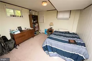 10505 Forest Ave, Fairfax, VA 22030 - Photo 13