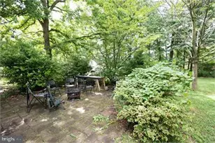 10505 Forest Ave, Fairfax, VA 22030 - Photo 25