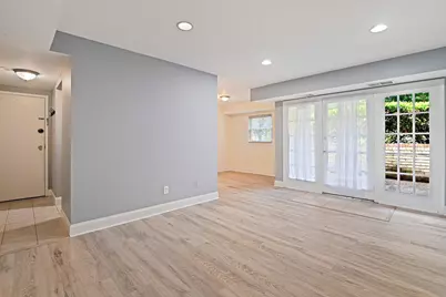 3860 Lyndhurst Drive #101, Fairfax, VA 22031 - Photo 7