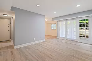 3860 Lyndhurst Dr, Fairfax, VA 22031 - Photo 7