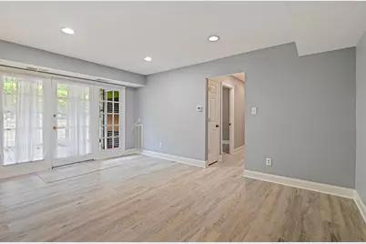 3860 Lyndhurst Drive #101, Fairfax, VA 22031 - Photo 1