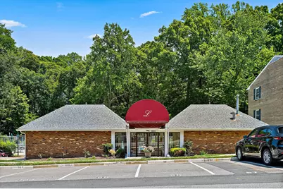 3860 Lyndhurst Drive #101, Fairfax, VA 22031 - Photo 25