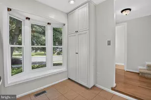 10612 Railroad Ct, Fairfax, VA 22030 - Photo 15