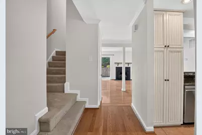 10612 Railroad Court, Fairfax, VA 22030 - Photo 5