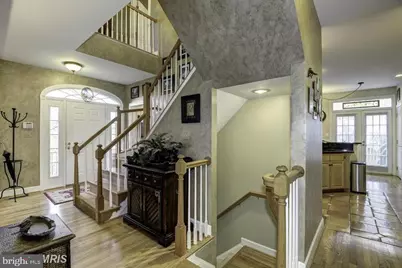 10501 Chancery Court, Fairfax, VA 22030 - Photo 17
