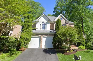 10084 Daniels Run Way, Fairfax, VA 22030 - Photo 21