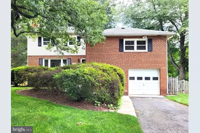 10242 Stratford Avenue, Fairfax, VA 22030 - Photo 3