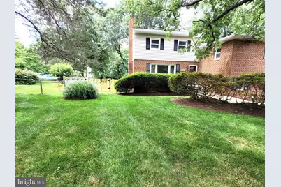 10242 Stratford Avenue, Fairfax, VA 22030 - Photo 51