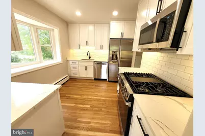 10242 Stratford Avenue, Fairfax, VA 22030 - Photo 13