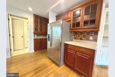 10710 Ashby Place, Fairfax, VA 22030 - Photo 7