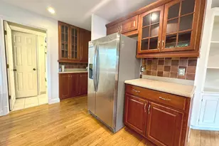 10710 Ashby Pl, Fairfax, VA 22030 - Photo 7