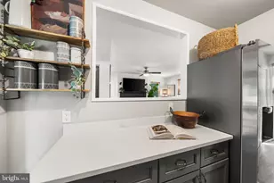 10925 Park Rd, Fairfax, VA 22030 - Photo 9