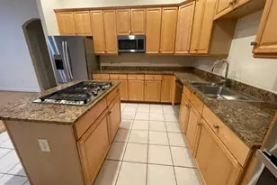 4333 Delegate Ct, Fairfax, VA 22030 - Photo 3