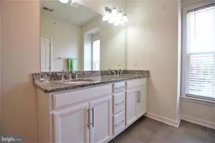 3974 Norton Pl, Fairfax, VA 22030 - Photo 19