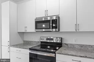 10755 Fairgrounds Dr, Fairfax, VA 22030 - Photo 9