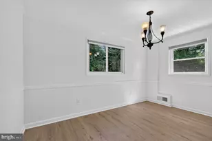 10641 Ashby Pl, Fairfax, VA 22030 - Photo 7