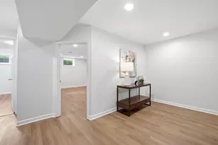 3414 Country Hill Dr, Fairfax, VA 22030 - Photo 33