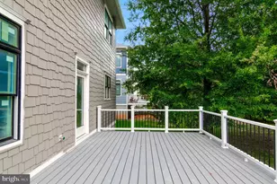10704 Warwick Ave, Fairfax, VA 22030 - Photo 63