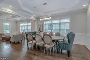 10704 Warwick Ave, Fairfax, VA 22030 - Photo 9