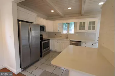 11000 Park, Fairfax, VA 22030 - Photo 7