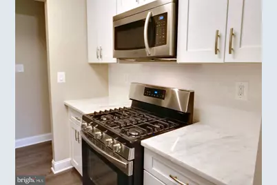 3874 Lyndhurst Drive #302, Fairfax, VA 22031 - Photo 5