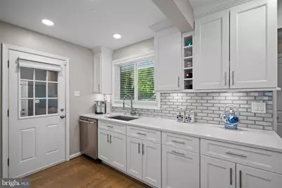 3426 Brookwood Drive, Fairfax, VA 22030 - Photo 9
