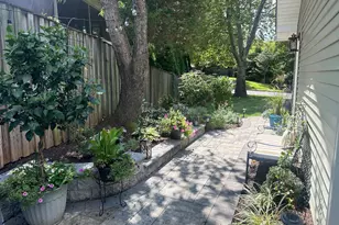 3426 Brookwood Dr, Fairfax, VA 22030 - Photo 33
