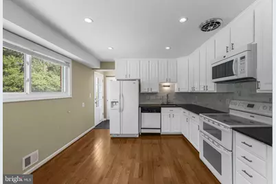 4216 Sideburn Road, Fairfax, VA 22030 - Photo 15