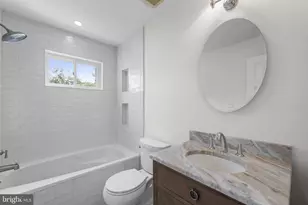 4216 Sideburn Rd, Fairfax, VA 22030 - Photo 33