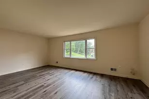 4104 Sideburn Rd, Fairfax, VA 22030 - Photo 7