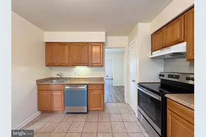 4104 Sideburn Road, Fairfax, VA 22030 - Photo 5