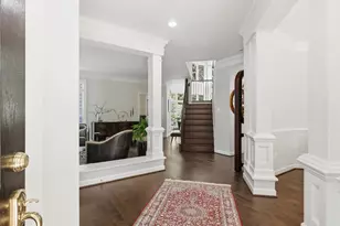 10090 Cover Pl, Fairfax, VA 22030 - Photo 3