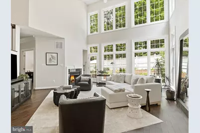 10090 Cover Place, Fairfax, VA 22030 - Photo 5